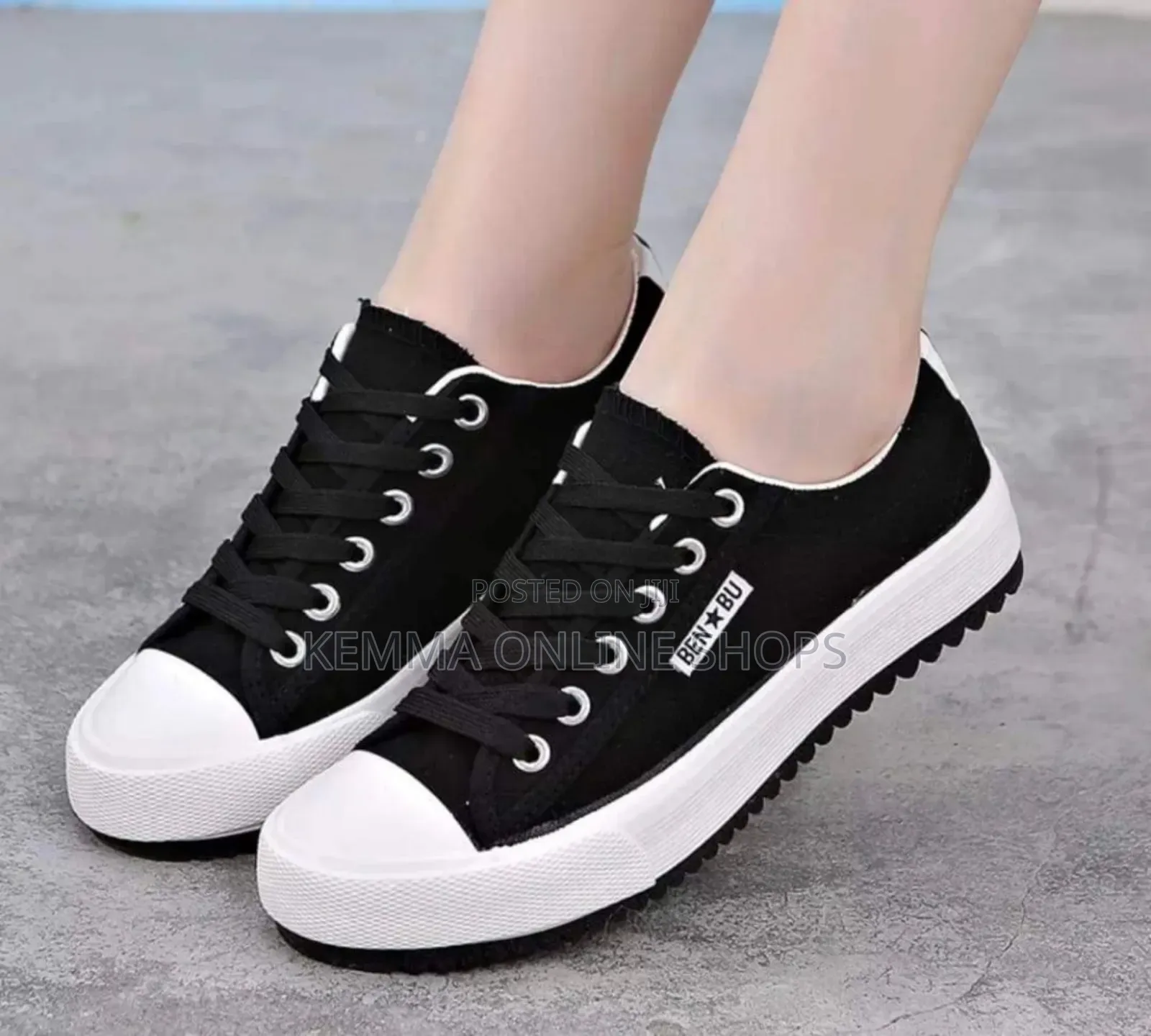 Casaul Sneakers for Ladies