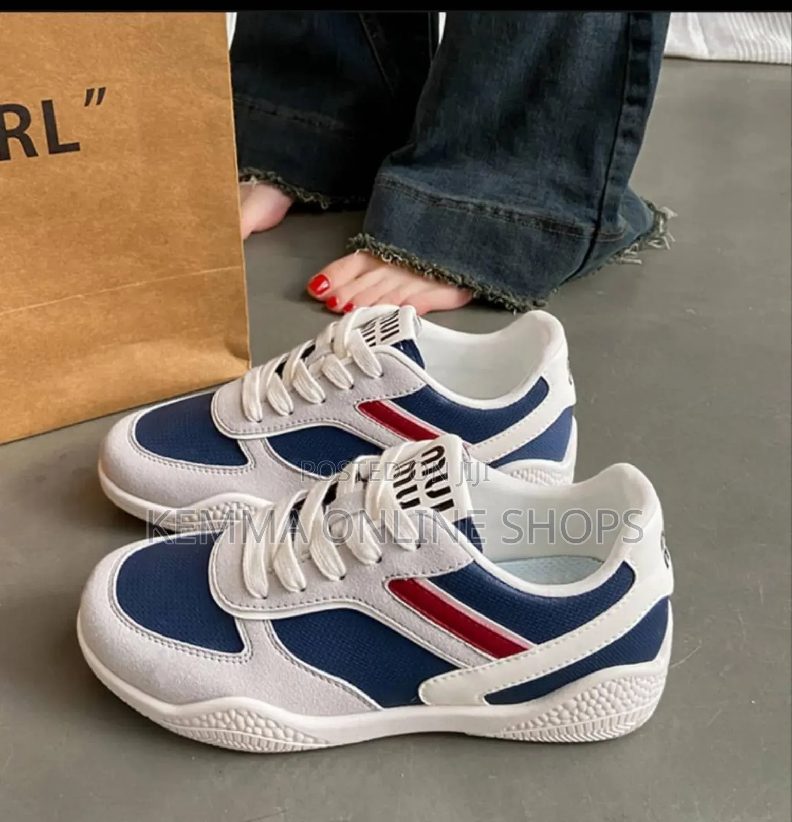 Casaul Sneakers for Ladies