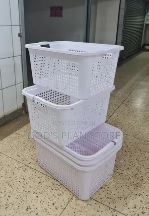 White Plastic Crates White Plastic Crates
