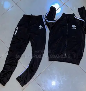 Black Trusksuit