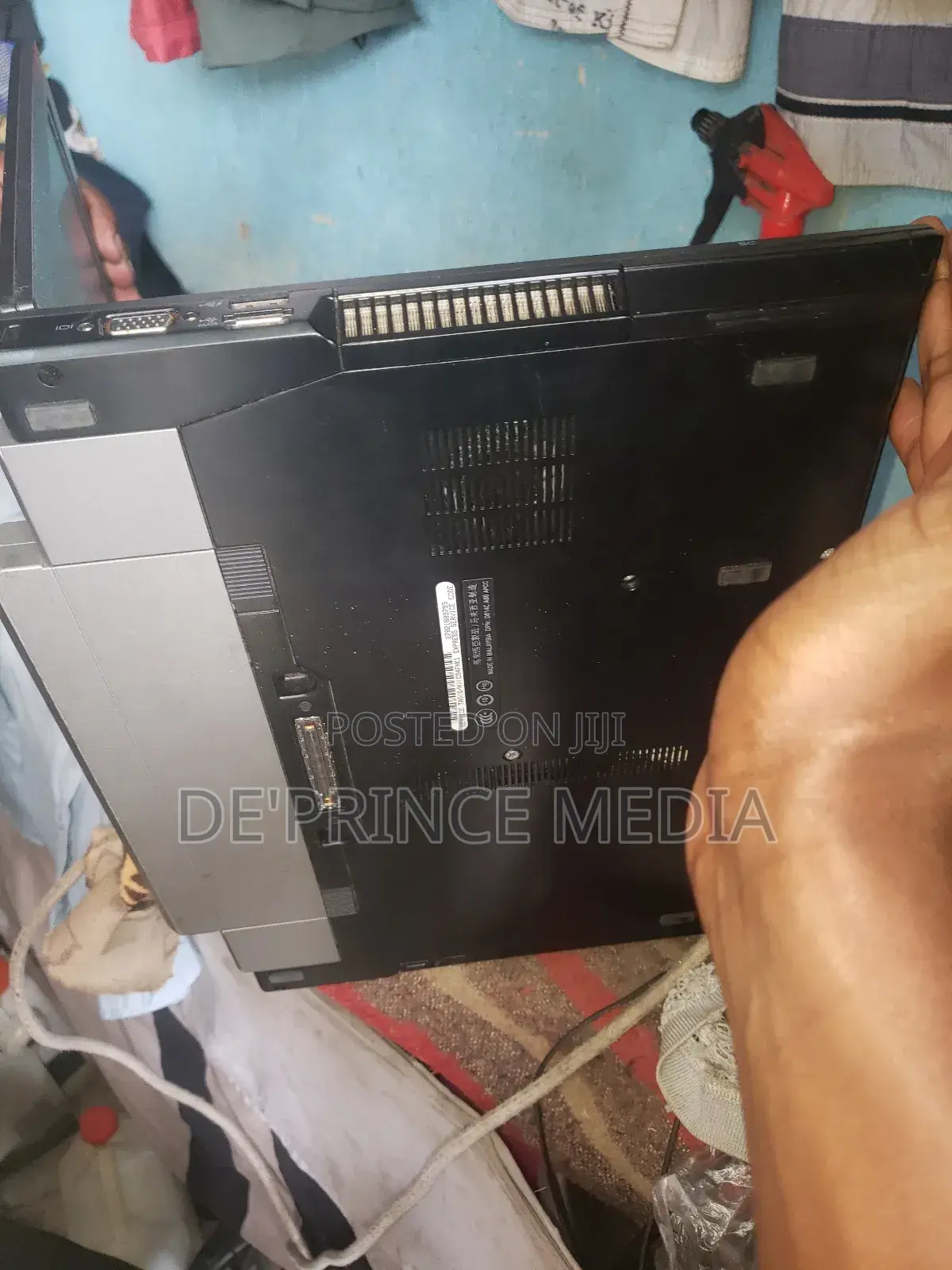 Laptop Dell Latitude 7400 2GB Intel Core 2 Quad HDD 160GB