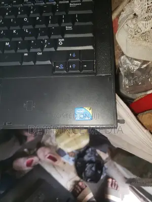 Laptop Dell Latitude 7400 2GB Intel Core 2 Quad HDD 160GB