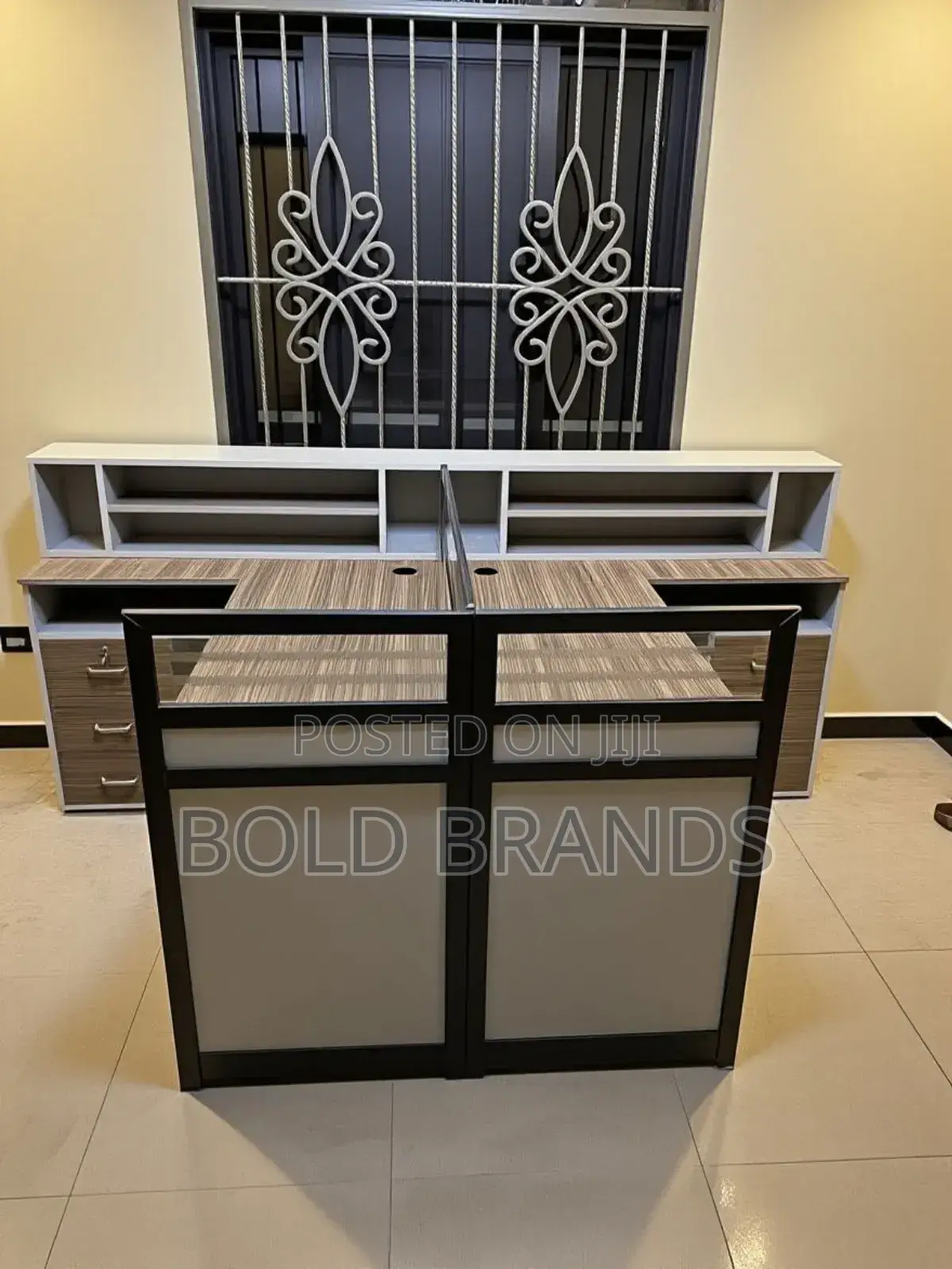Four Seater Workstation 2026