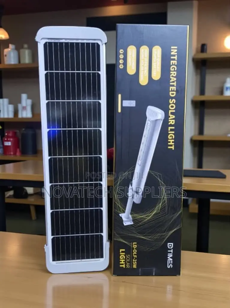 Smart 100w All-in-One Solar Outdoor Light- Integrated