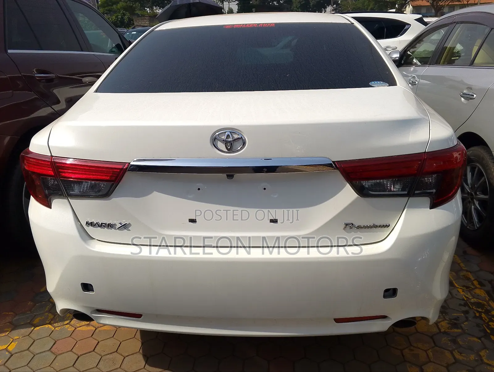 Toyota Mark X 2.5 AWD 2016 White