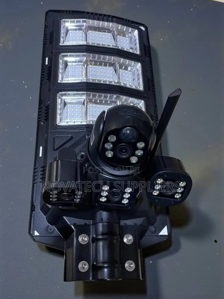 450w High-Power Solar Light With Triple Camera Eyes -Brand New