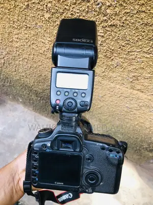 Canon 5d Mark Ii With Sigma 24-70mm F/2.8 Lens and Speedlite 580ex Ii
