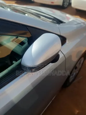 Toyota Auris 2012 Silver
