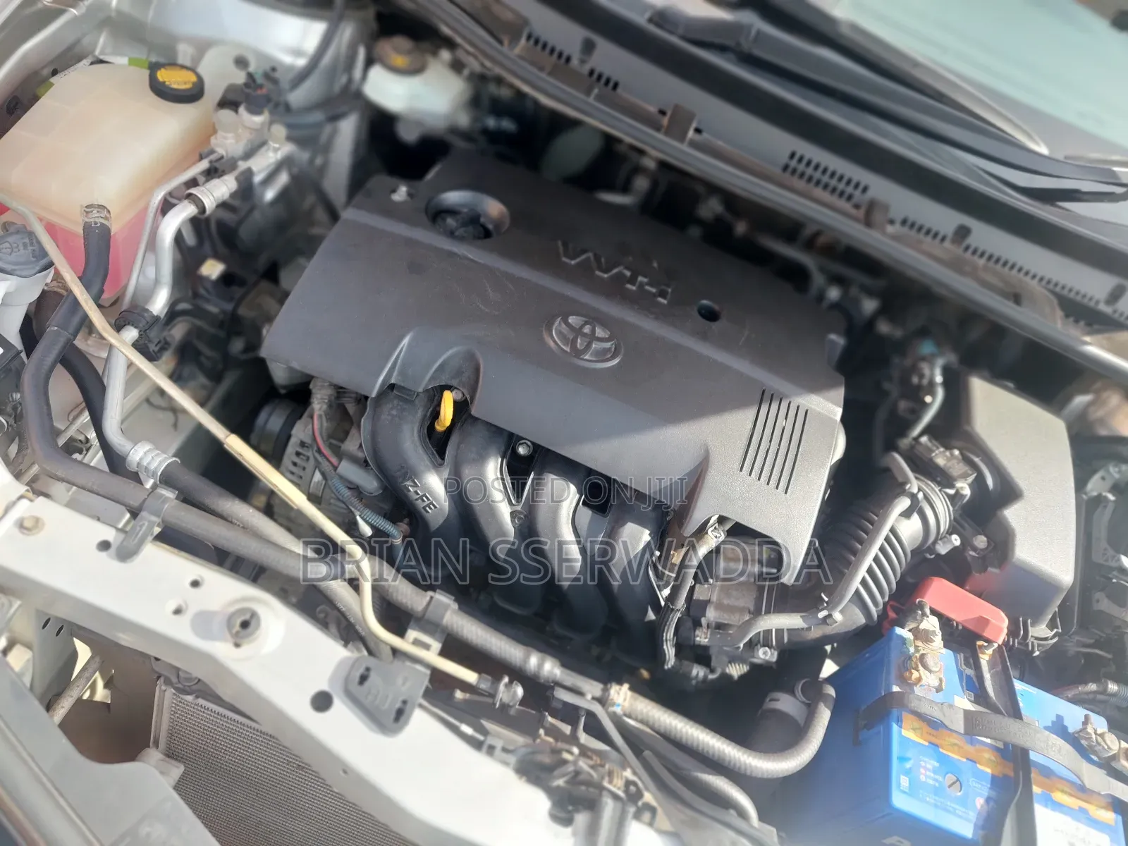 Toyota Auris 2012 Silver