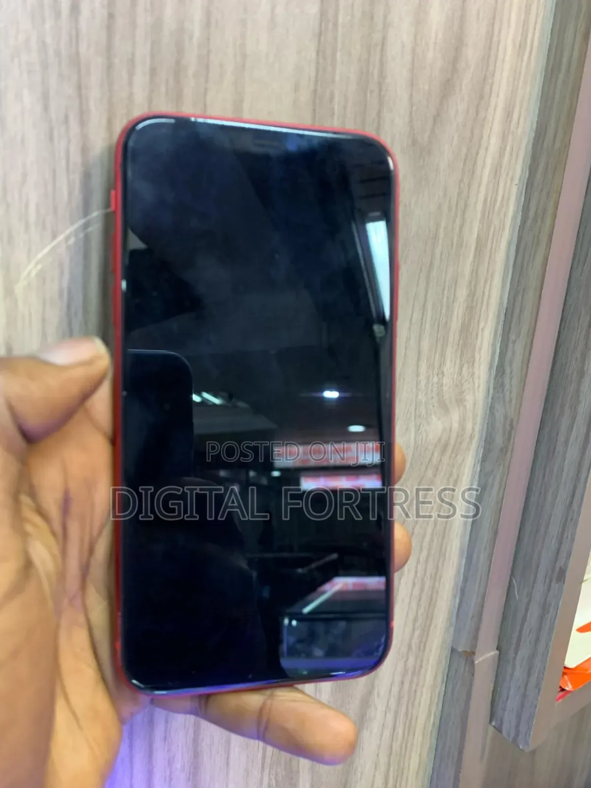 Apple iPhone 11 64 GB Red