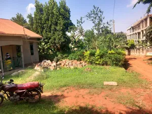 3bdrm Bungalow in Nsangi Maya Town, Central Division for sale