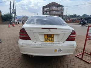 Mercedes-Benz C180 2006 White