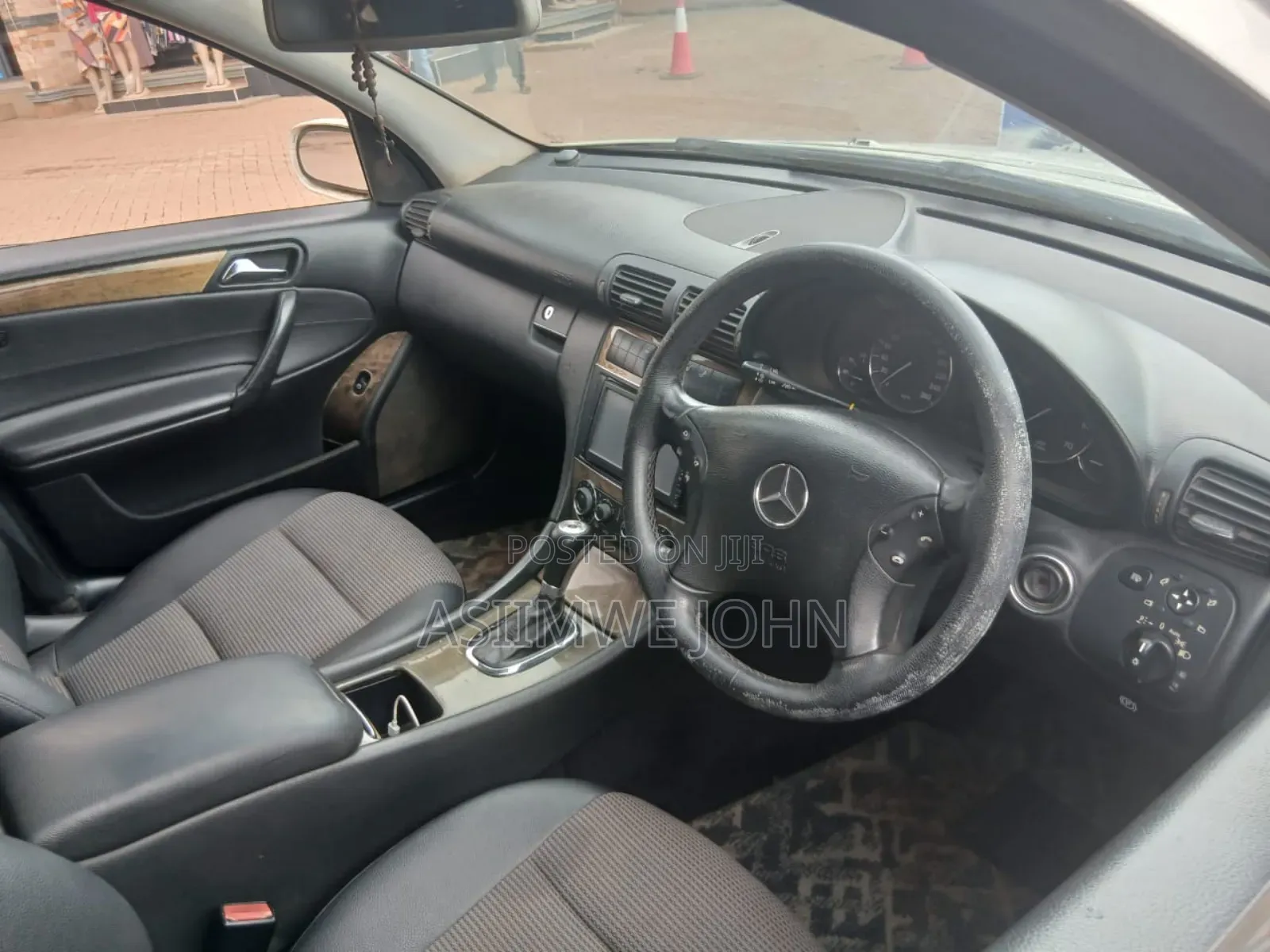 Mercedes-Benz C180 2006 White