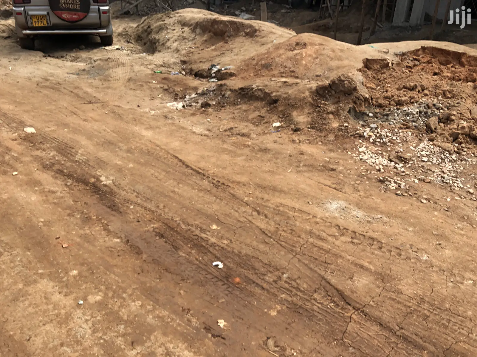 Five Bedroom Unfinished House In Kira For Sale