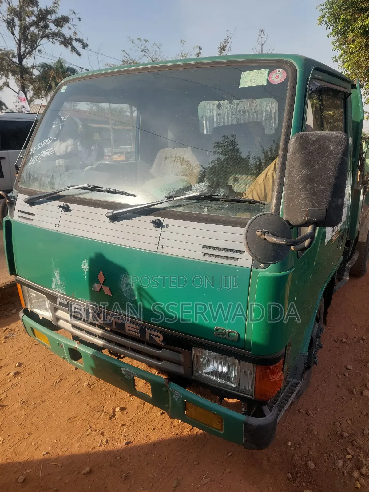 Mitshubishi Canter Tipper Short Gear and a Versatile Truck
