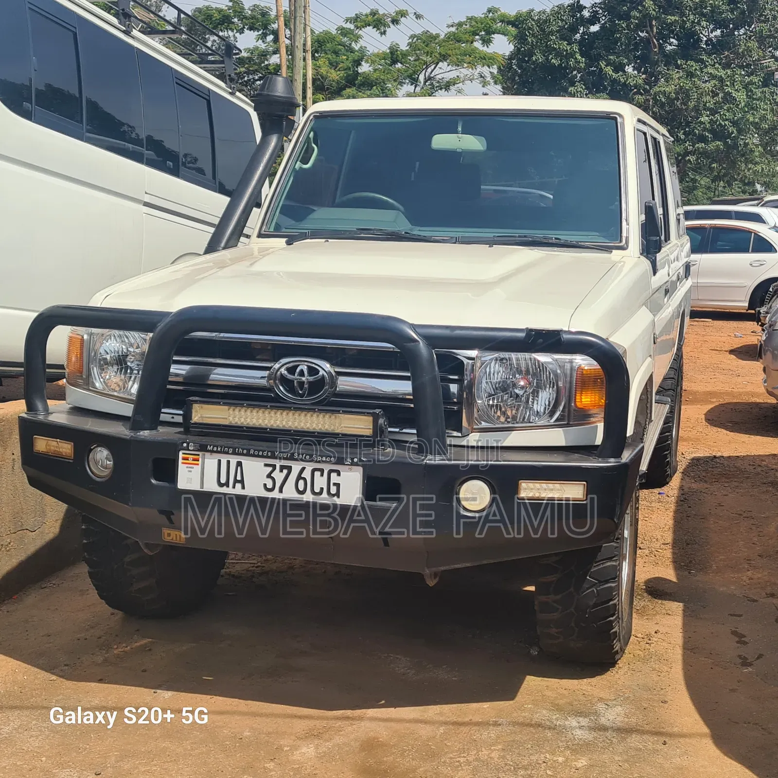 Toyota Land Cruiser 2007 White