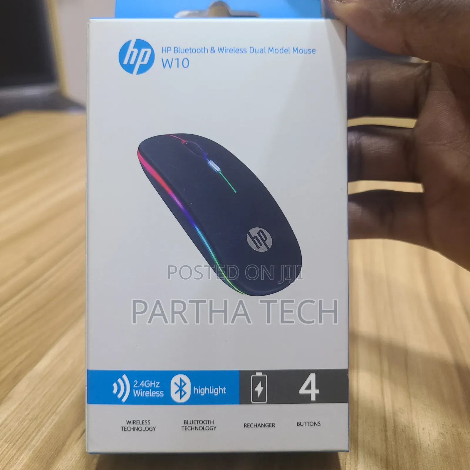 Rechargeable W10 Bluetooth Wireless Dual Mode Mouse.