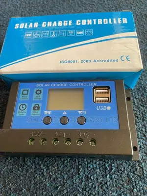 LCD Solar Charge Controller 10a Dual Voltage Nova