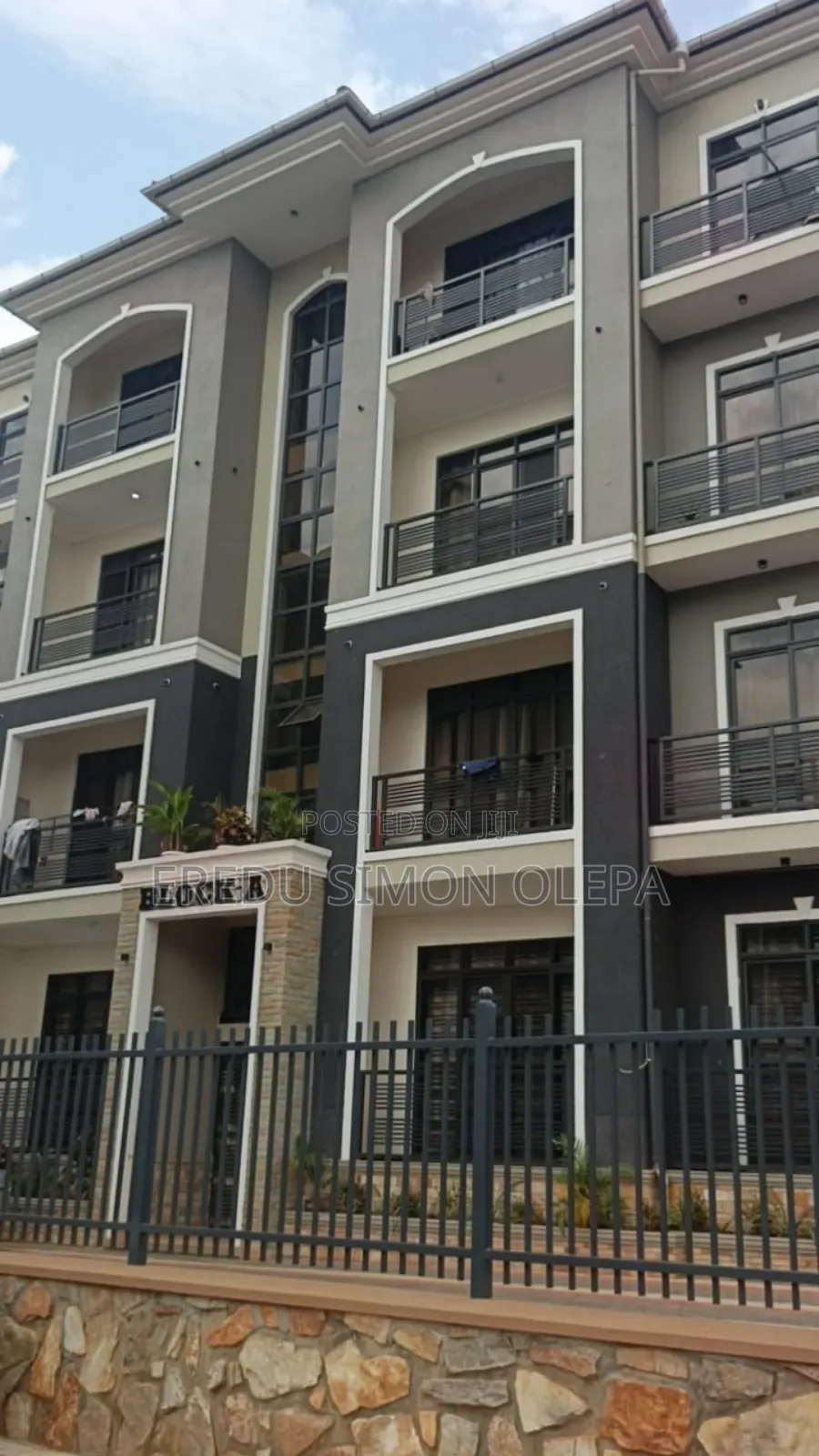 Furnished 2bdrm Mansion in Makindye for sale