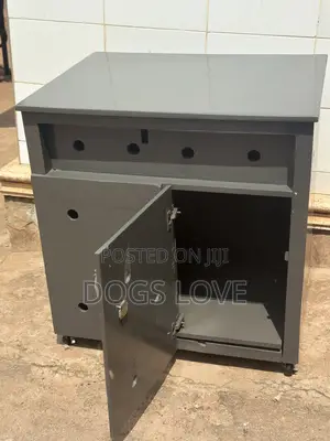 Indoor Dog Cages/Kennels