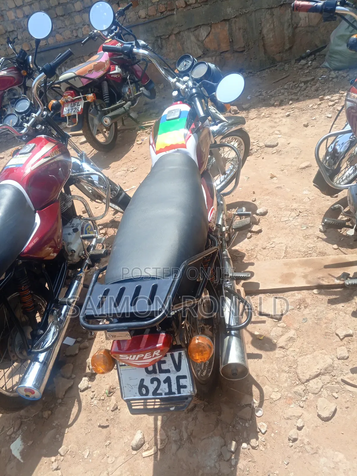Bajaj Boxer 100 2019 Red