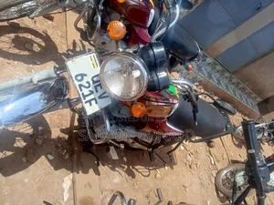 Bajaj Boxer 100 2019 Red