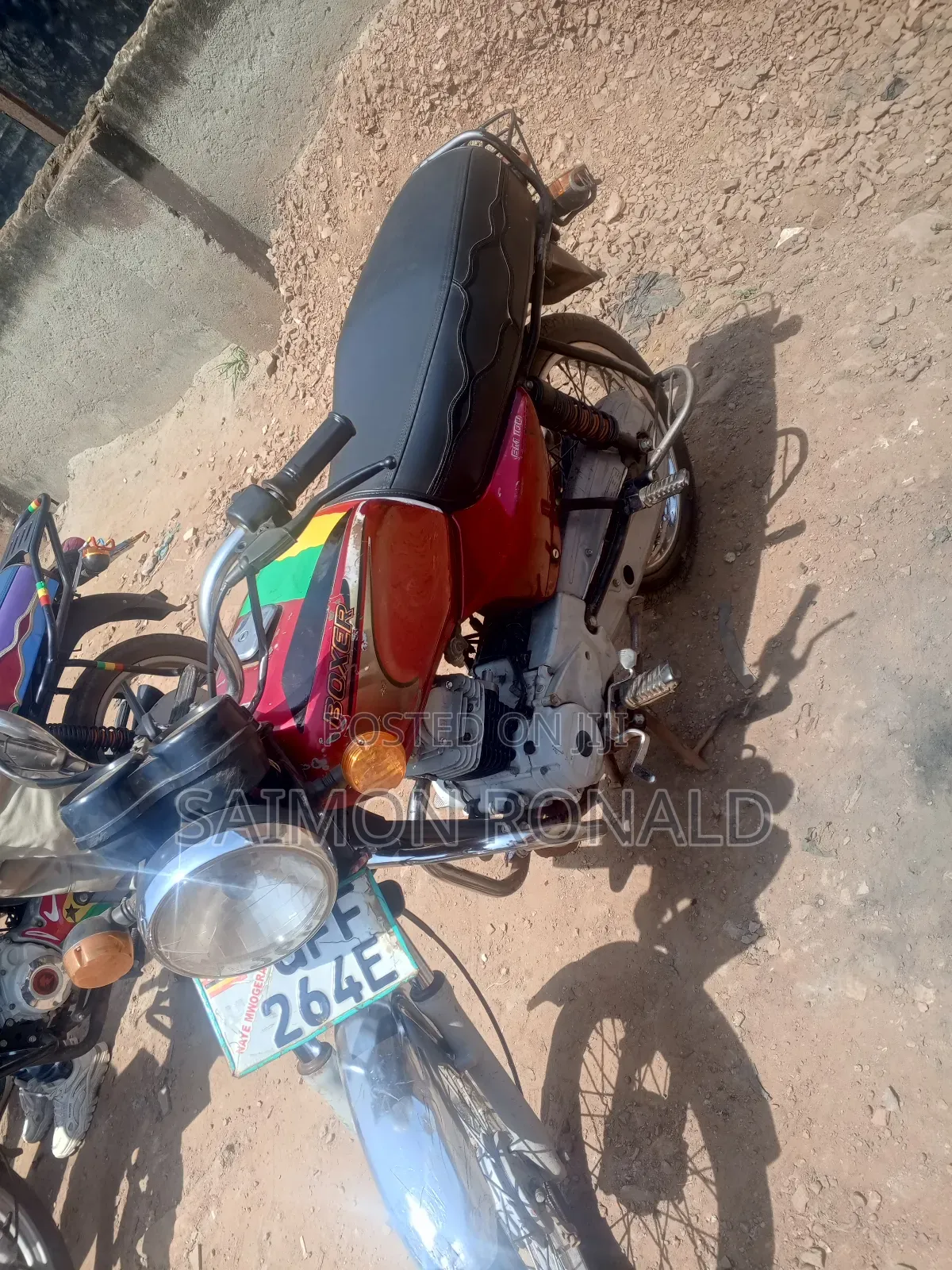 Bajaj Boxer 100 2019 Red
