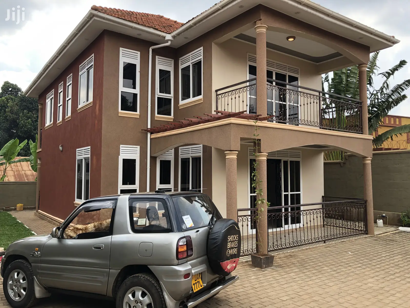 Naalya Posh Home on Sale