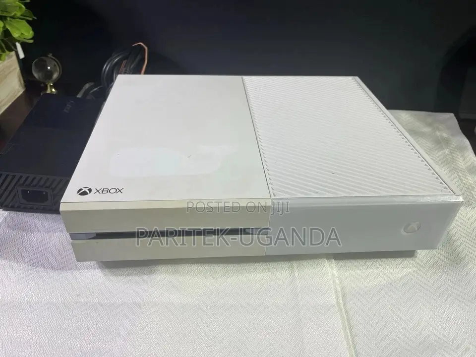 Microsoft Xbox One 500gb White Console 1540