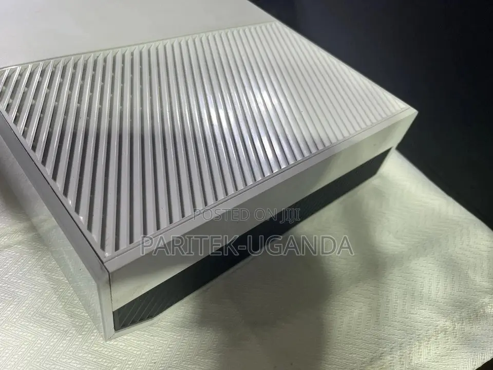 Microsoft Xbox One 500gb White Console 1540