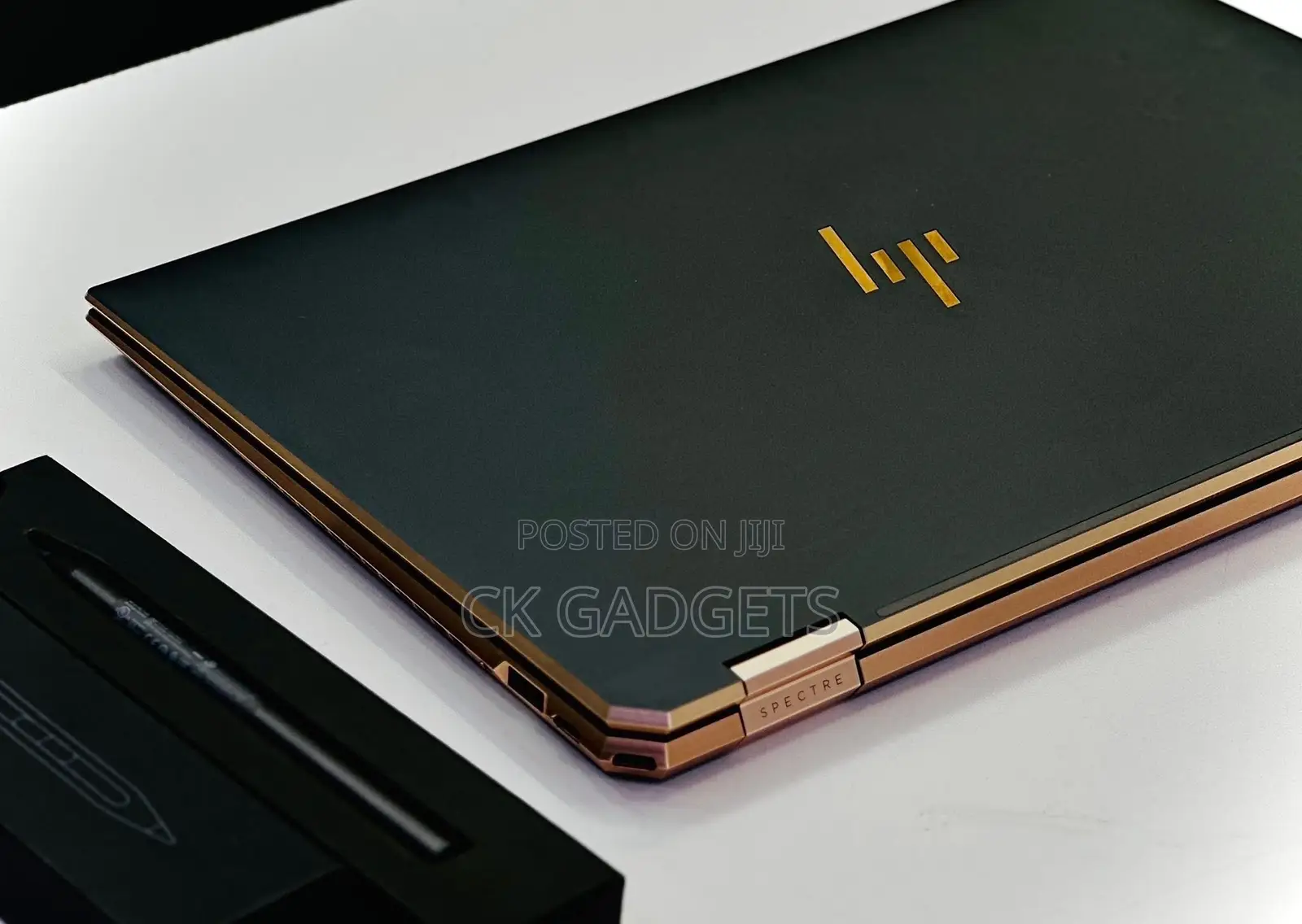 New Laptop HP Spectre 14 16GB Intel Core I7 SSD 512GB