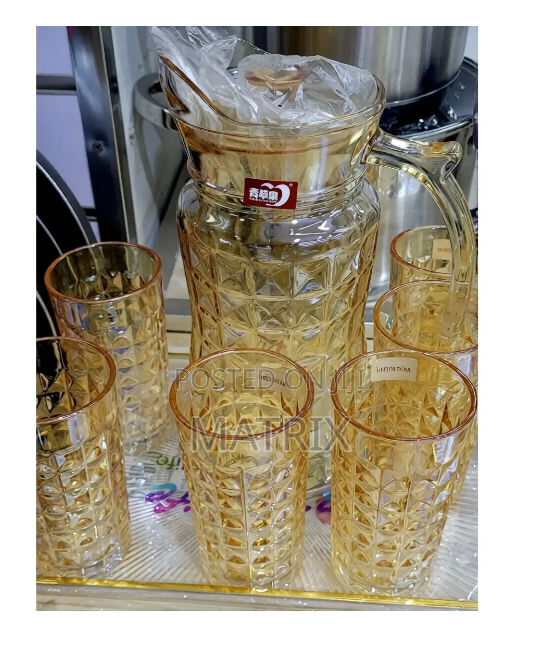 Water Jug With 6 Glasses