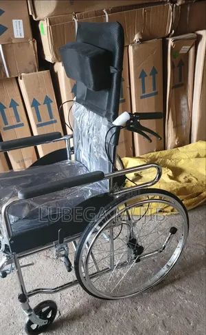 Comodi Wheel Chair