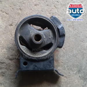 Probox, Sienta, Vitz, Yaris, Raum Gearbox Mounting.