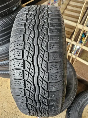 235 60 R16 Used Bridgestone But Still Gd Tire Available In A Gd Disney