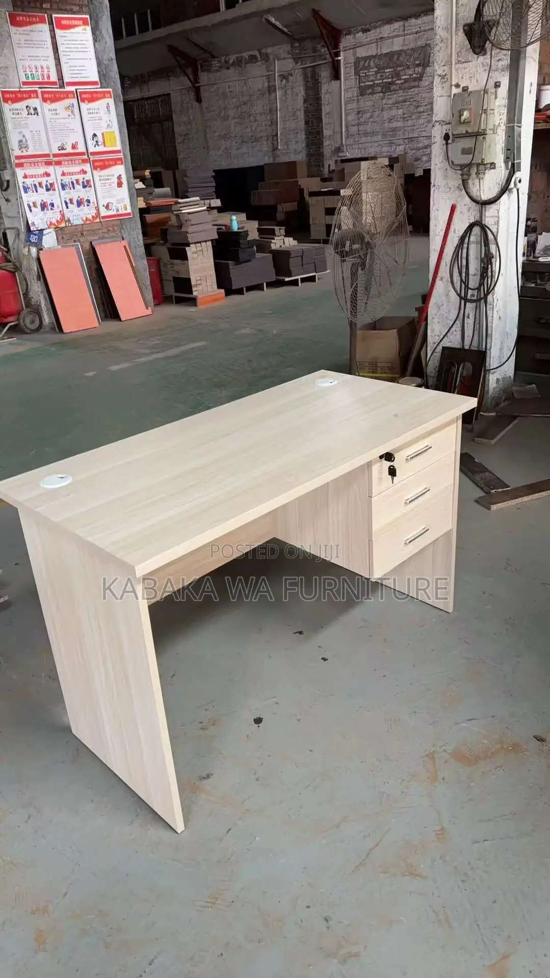 Metallic Office Table/Office Table/Reading Desk/ Offices Tables032
