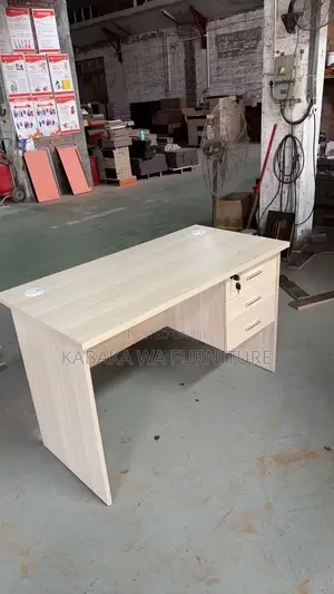 Metallic Office Table/Office Table/Reading Desk/ Offices Tables032