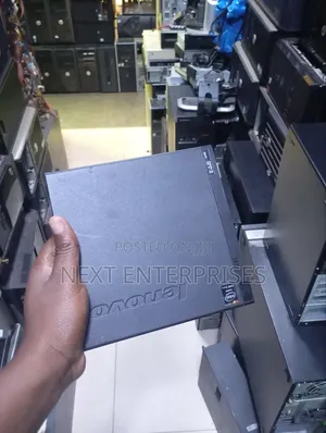 Desktop Computer Lenovo ThinkCentre M715 4GB Intel Core I3 HDD 320GB