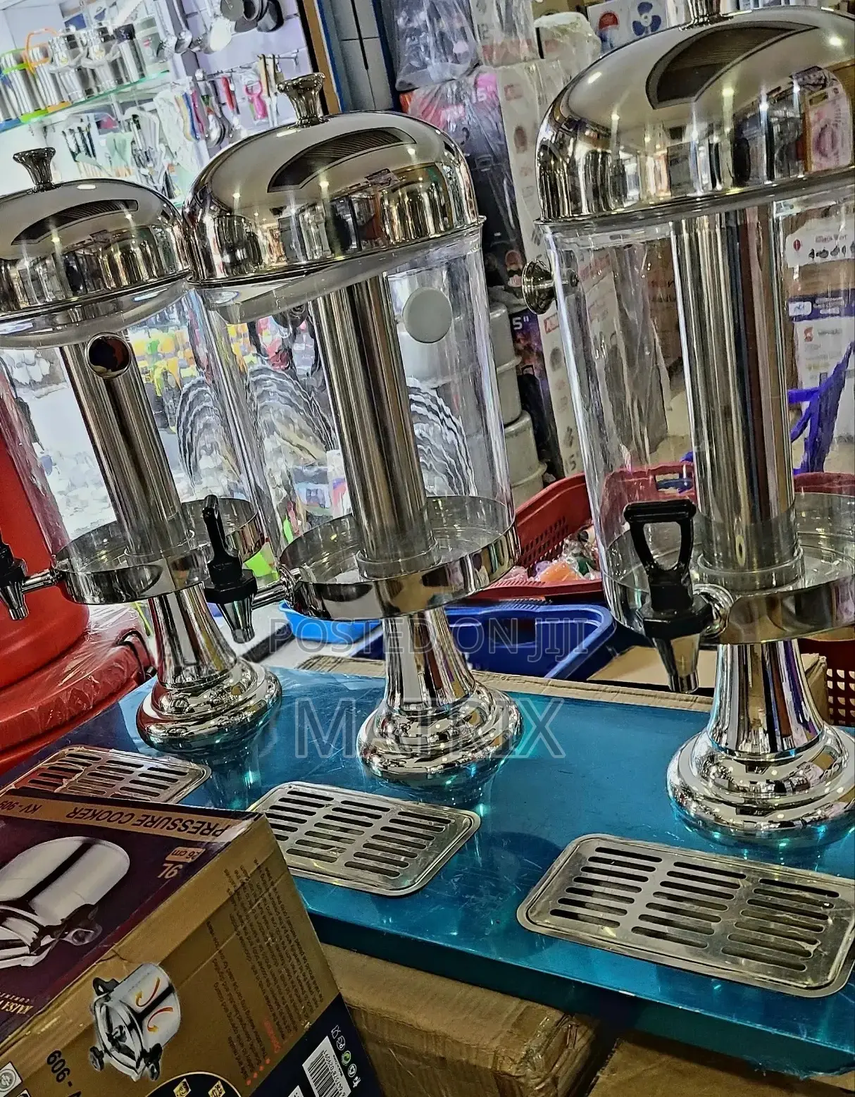 Tripple Juice Dispenser
