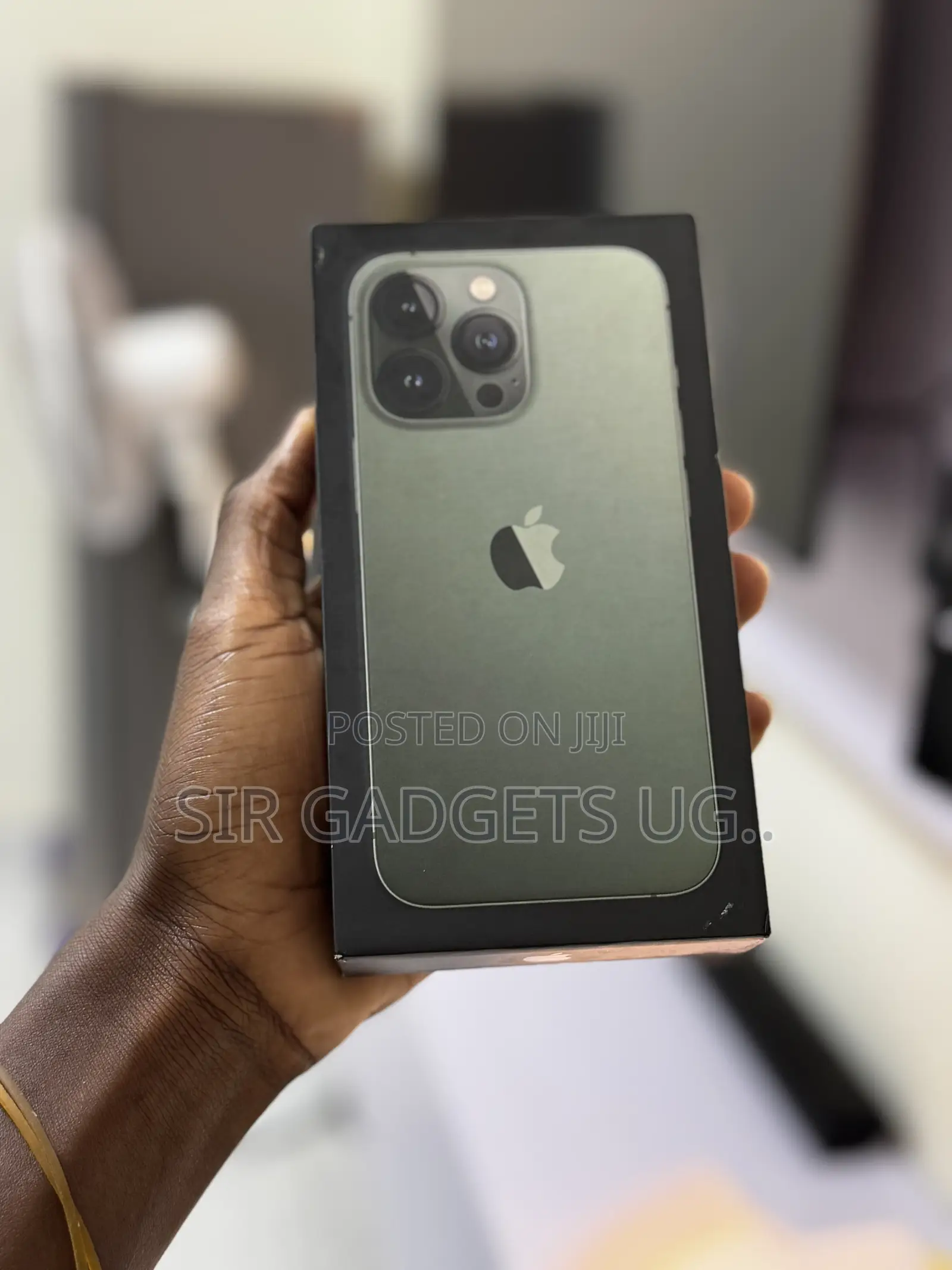 New Apple iPhone 13 128 GB
