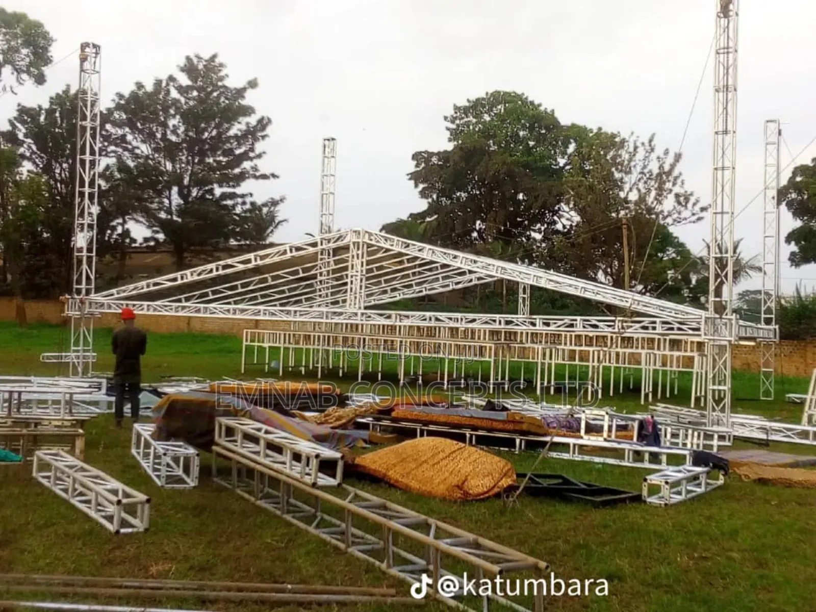 Mega Stage Sixteen by Eight