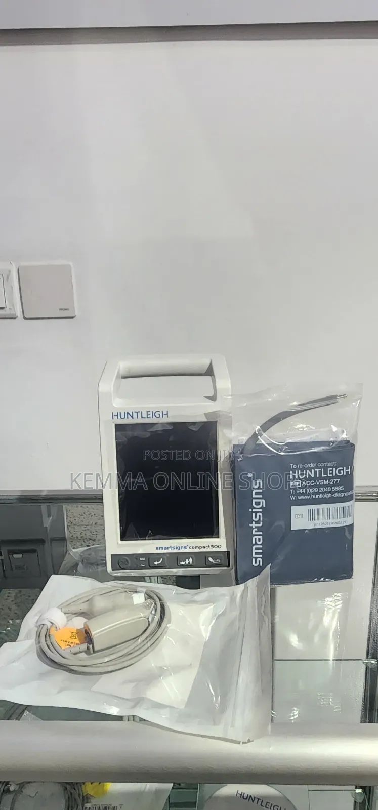 Huntleigh Sc 300 Spot Monitor