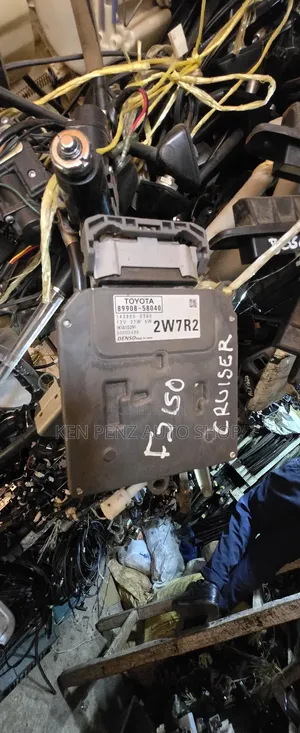 Landcruiser Lc150 Led Headlamp Control Module / Motor