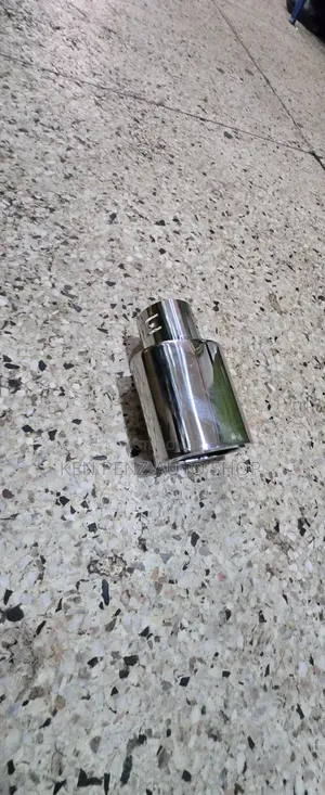 Universal Exhaust End Tip With Flat Rear