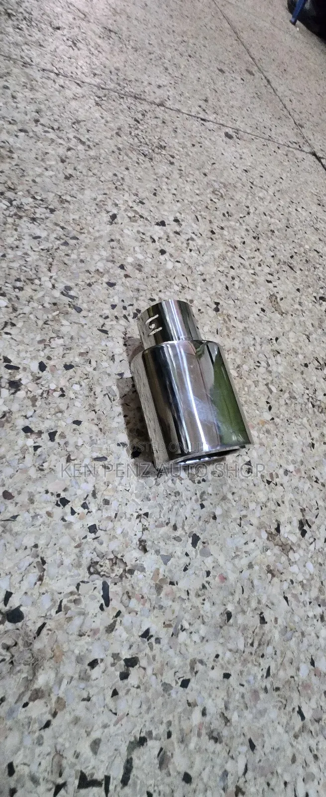 Universal Exhaust End Tip With Flat Rear