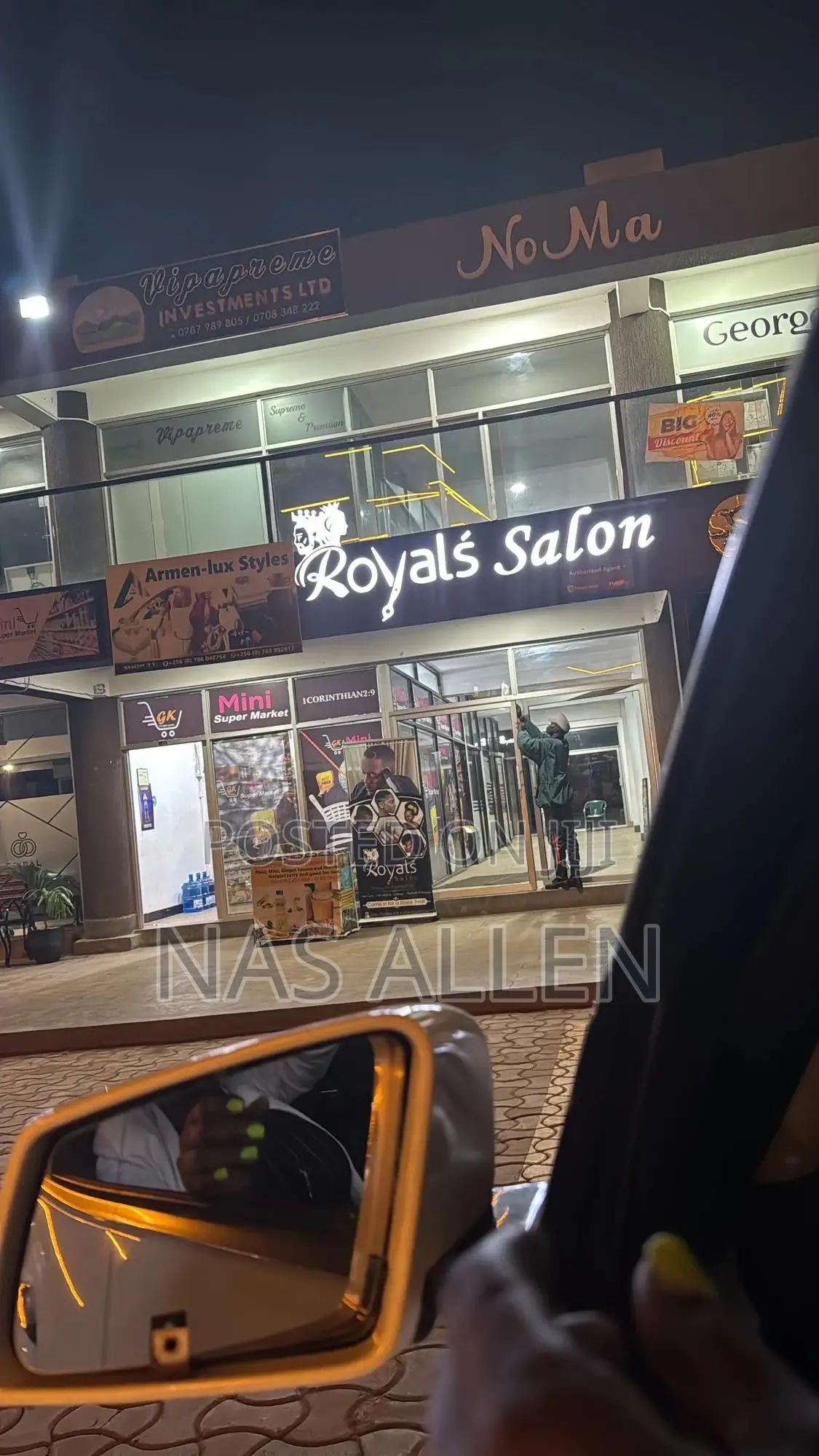Unisex Salon