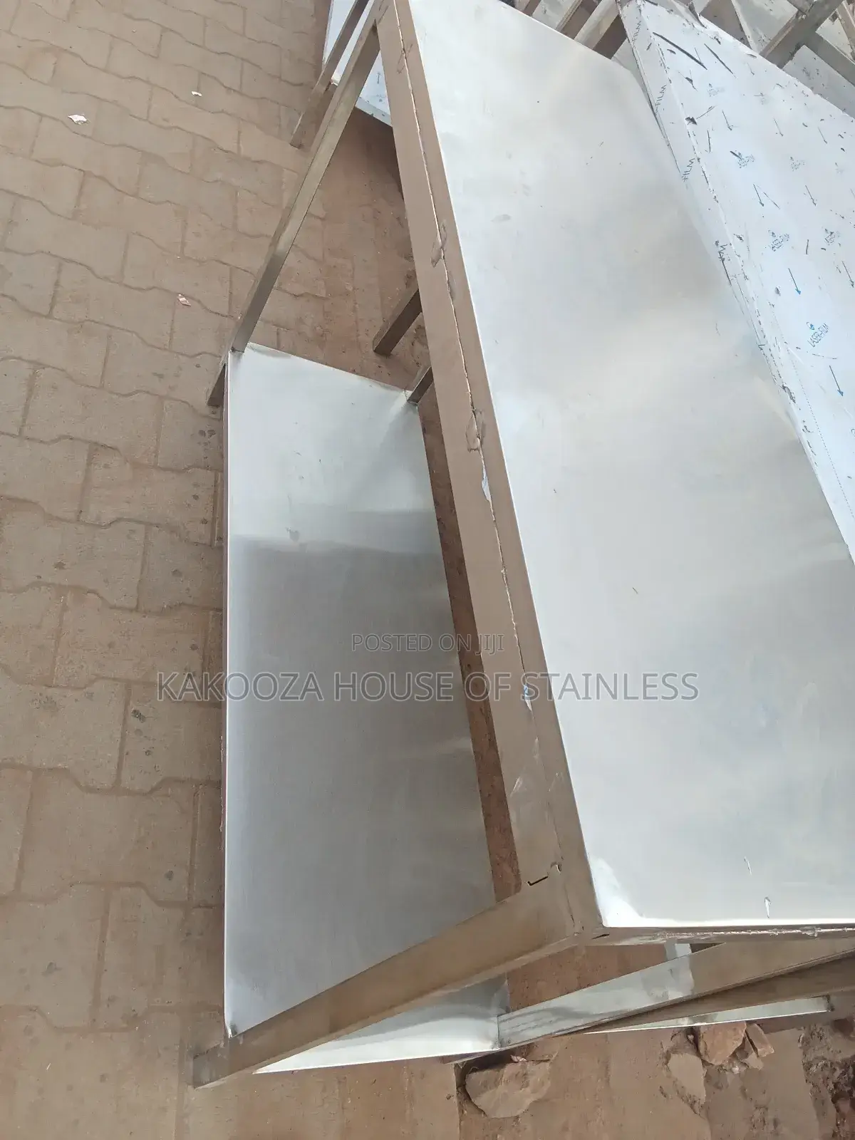 Stainless Steel Working Top Four Feet