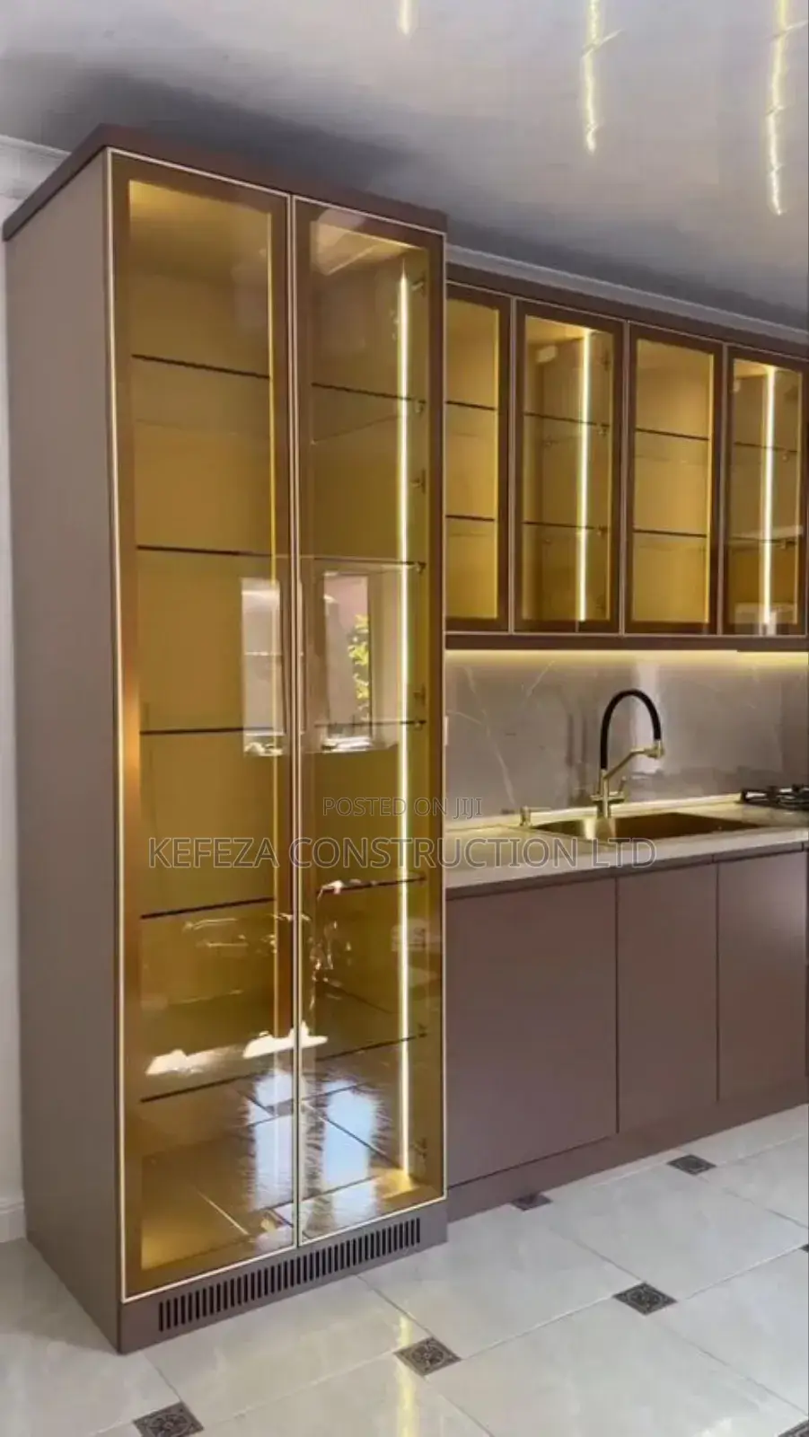 Buziga Kitchen Cabines