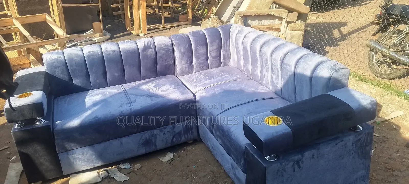 Black and White Mini L Sofa Set