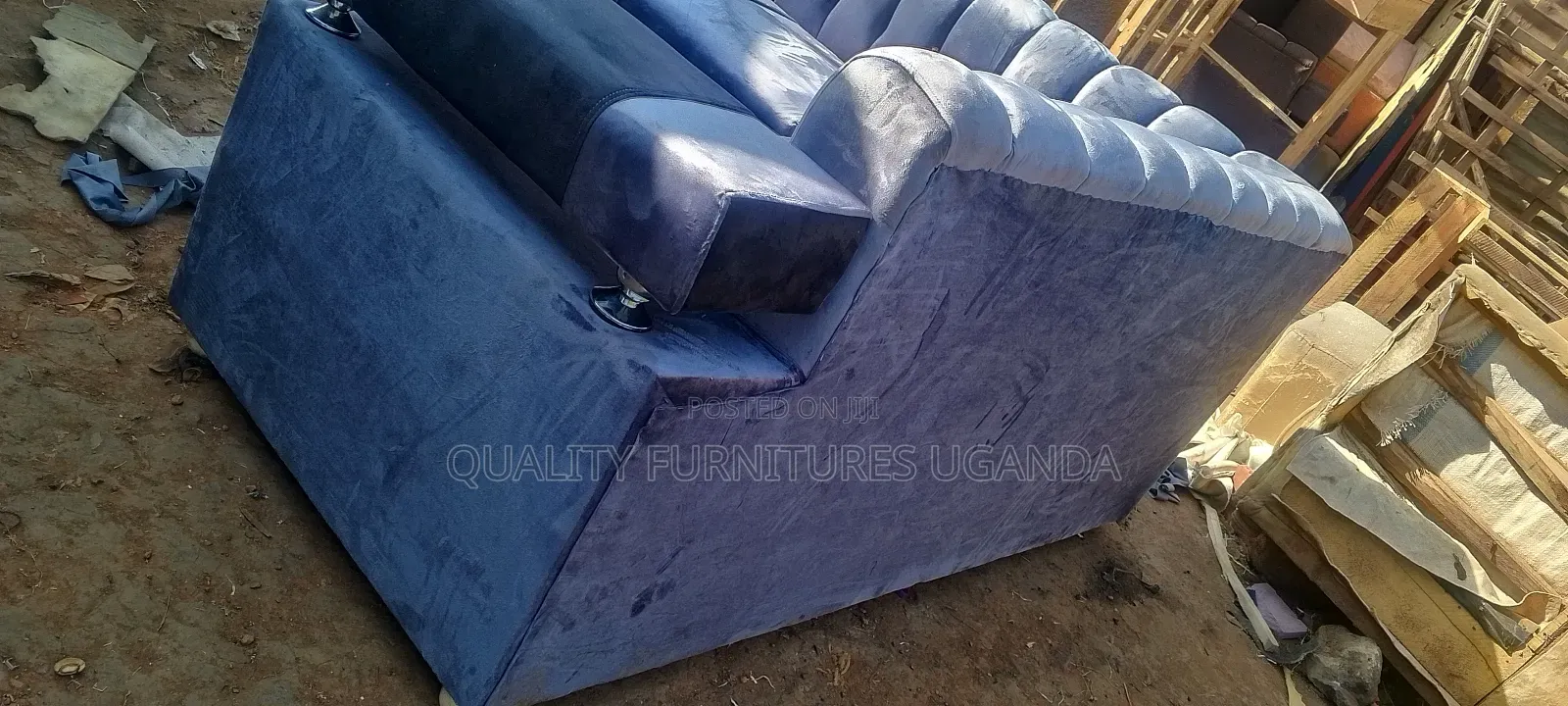 Black and White Mini L Sofa Set